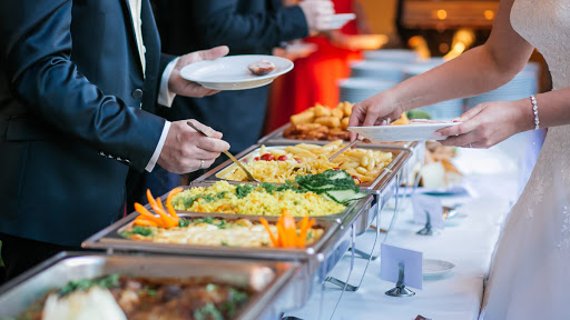 Catering for a Wedding Reception at Home: Crucial Tips