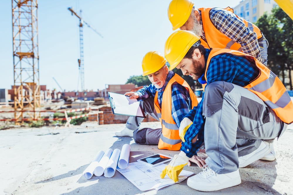 5 Reasons To Hire Commercial Builders